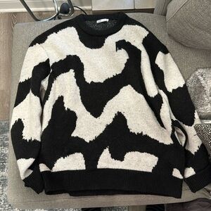Zara Statement Sweater XL